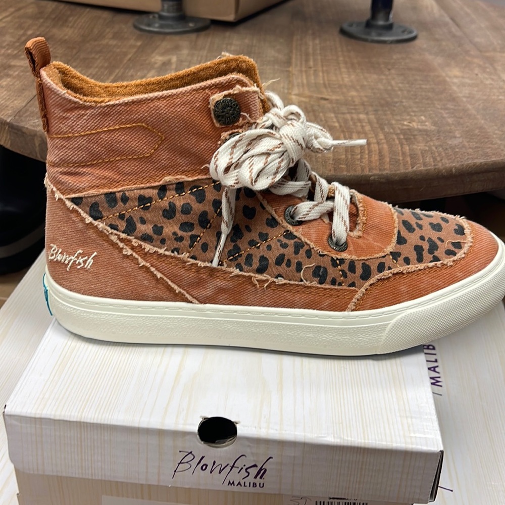 Blowfish Sneaker
